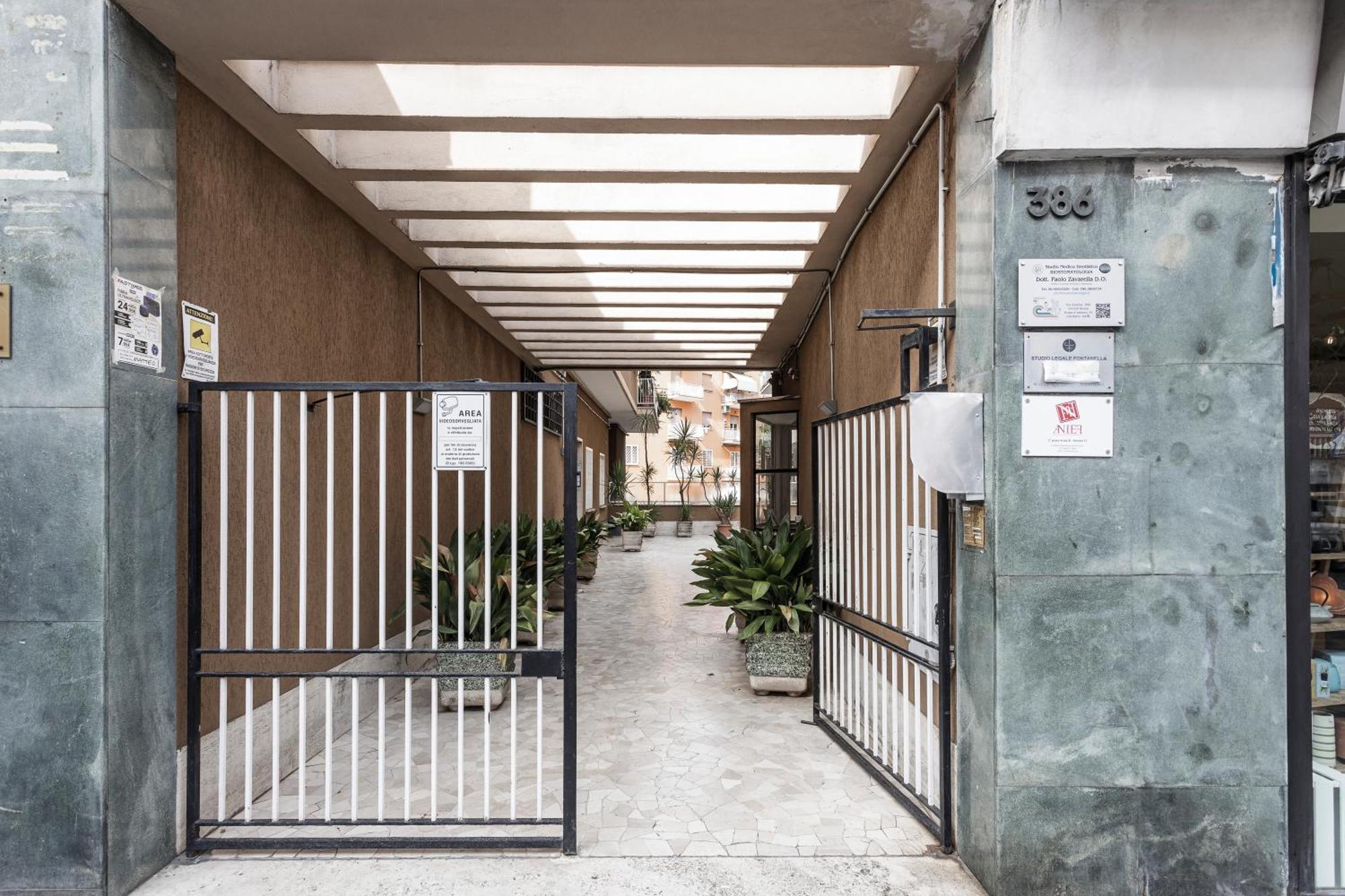 Aurelia 386 Vatican House Rzym Zewnętrze zdjęcie